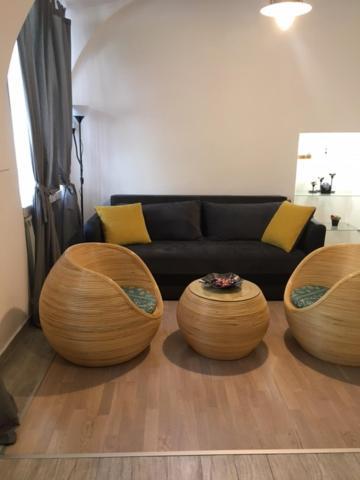 Apartman Tina โนวีซาด ภายนอก รูปภาพ